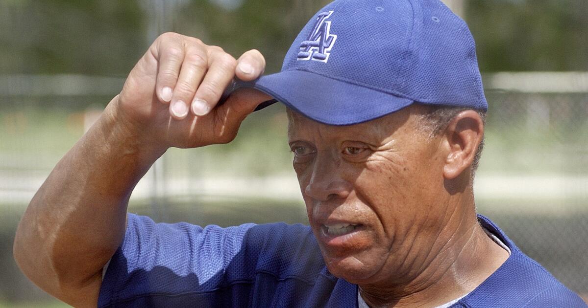 Bill Plaschke: Maury Wills Stole Dodger Fans' Hearts. Changed The Game. Not  Enough For Hall Of Fame. - Los Angeles Times
