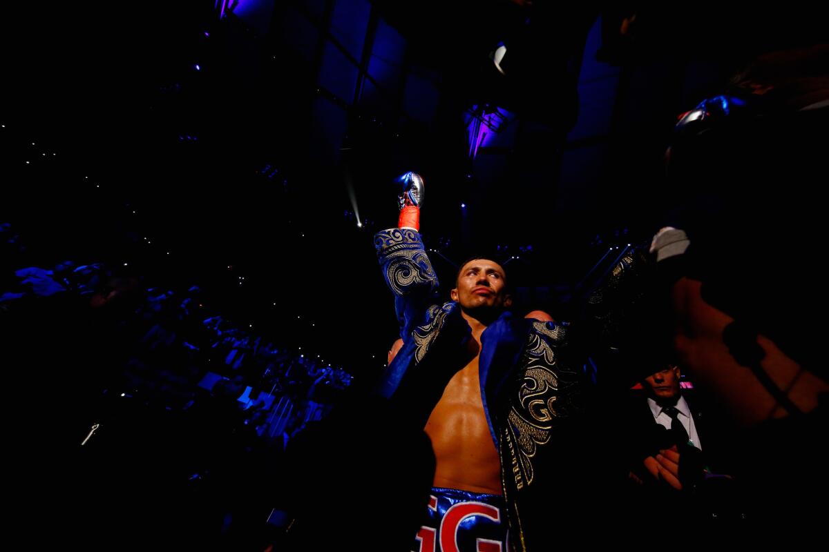 Así se vio Gennady Golovkin rumbo al ring para enfrentar a David Lemieux en el Madison Square Garden de Nueva York.
