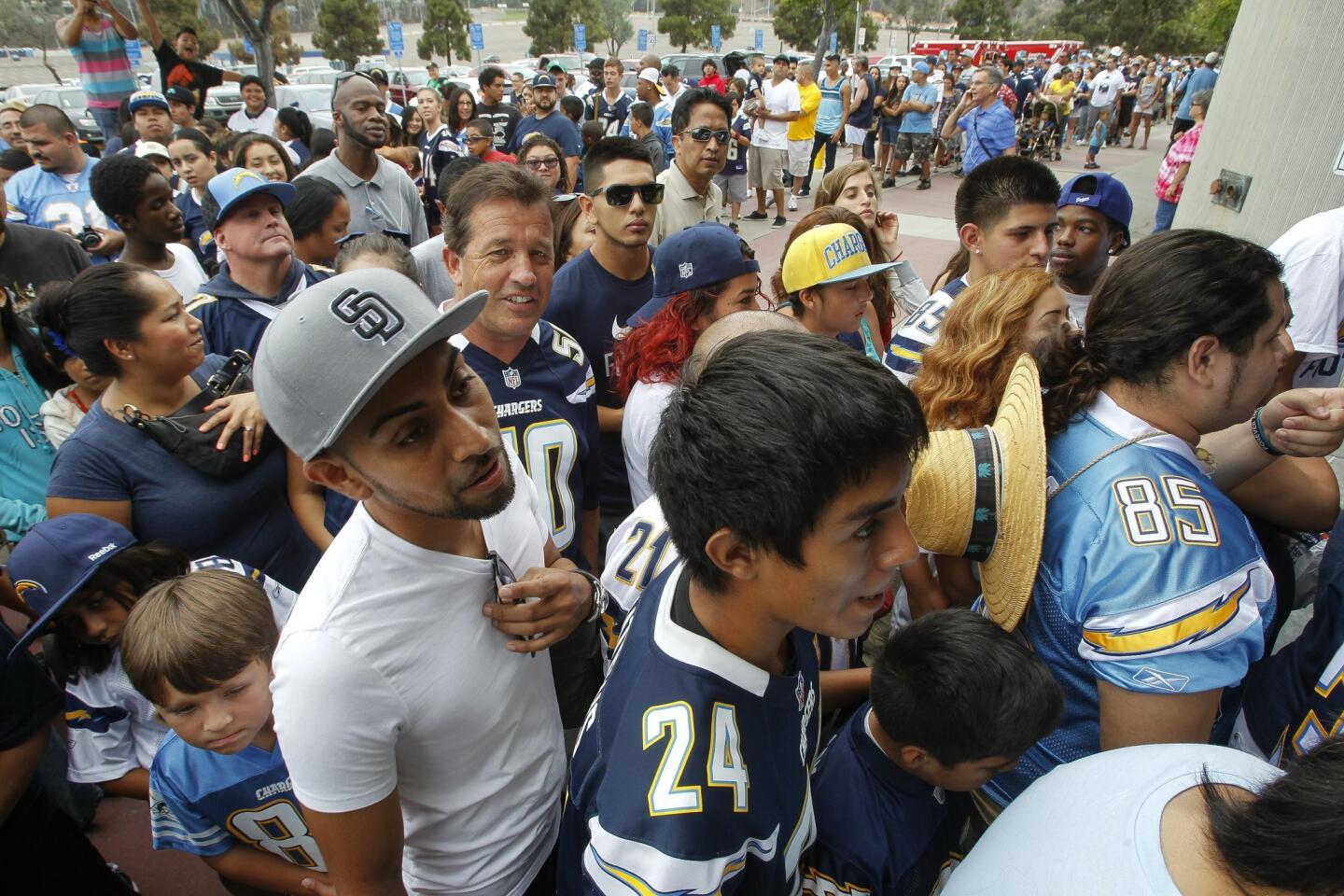 Chargers Fan Fest 2014