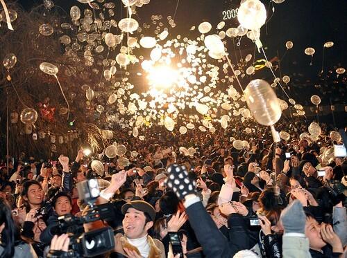 Japan At Zojoji Buddhist temple in Tokyo, celebrants release balloons to mark the start of the new year.