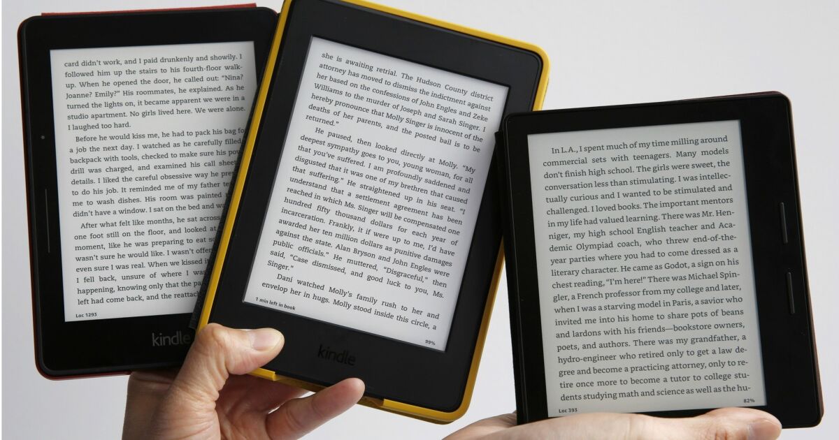 Amazon wants you to drop your new Kindle in the pool — it's waterproof - Los Angeles Times