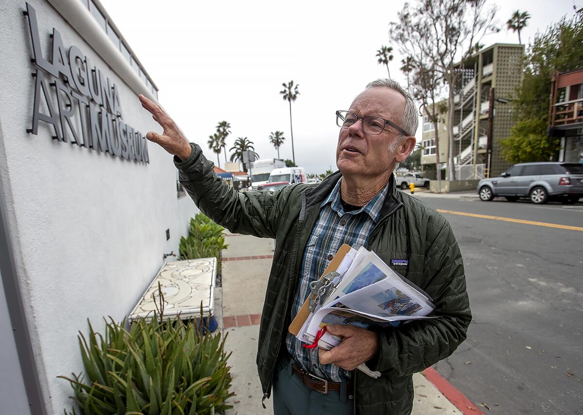 Bill Hoffman, a Laguna Beach resident who gives tours of his hometown talks about the Laguna Art Museum.