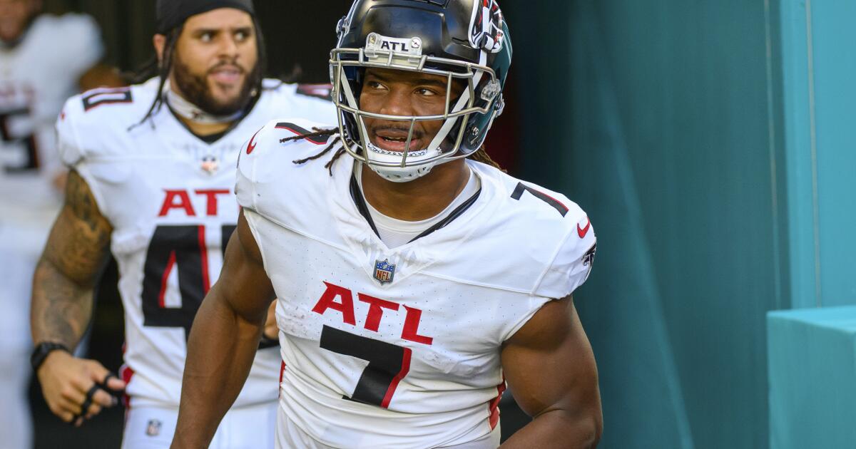 Atlanta Falcons 2023 NFL Preview: Embracing their run-first approach with  Bijan Robinson pick