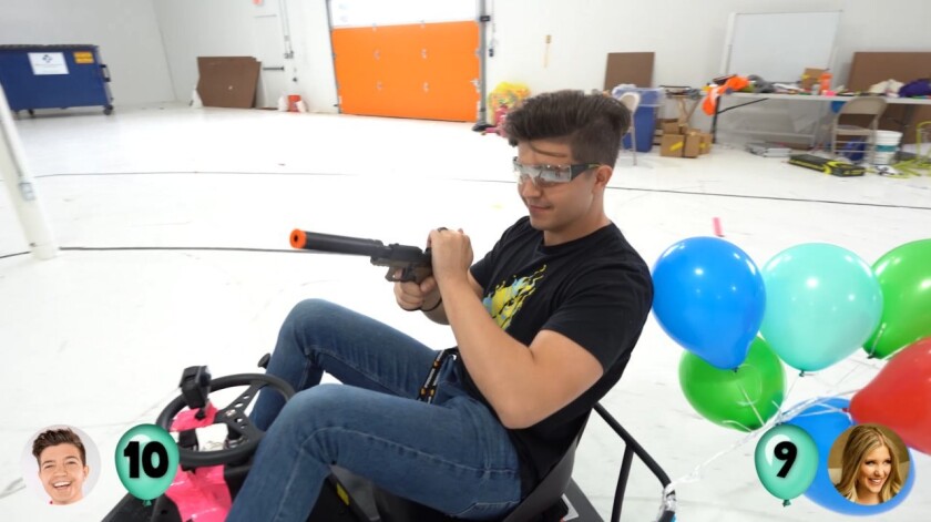 Gamer Prestonplayz Is Adjusting To New Coronavirus Reality Los