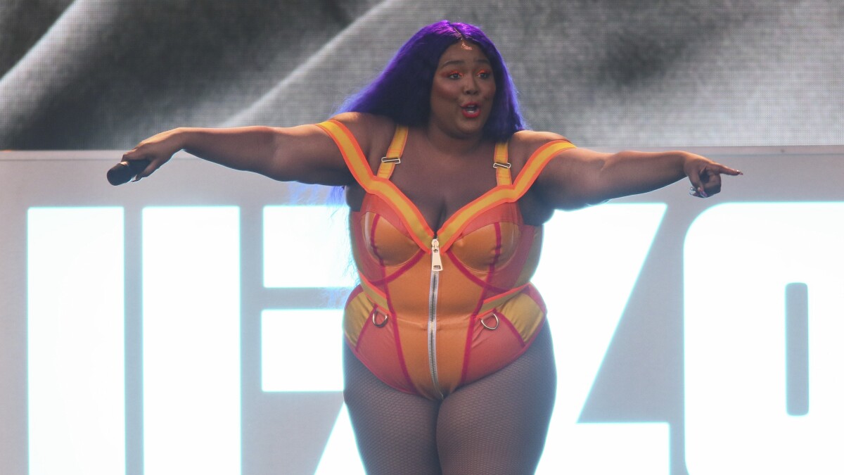 Two Writers Claim They Deserve Credit On Lizzo S Truth Hurts