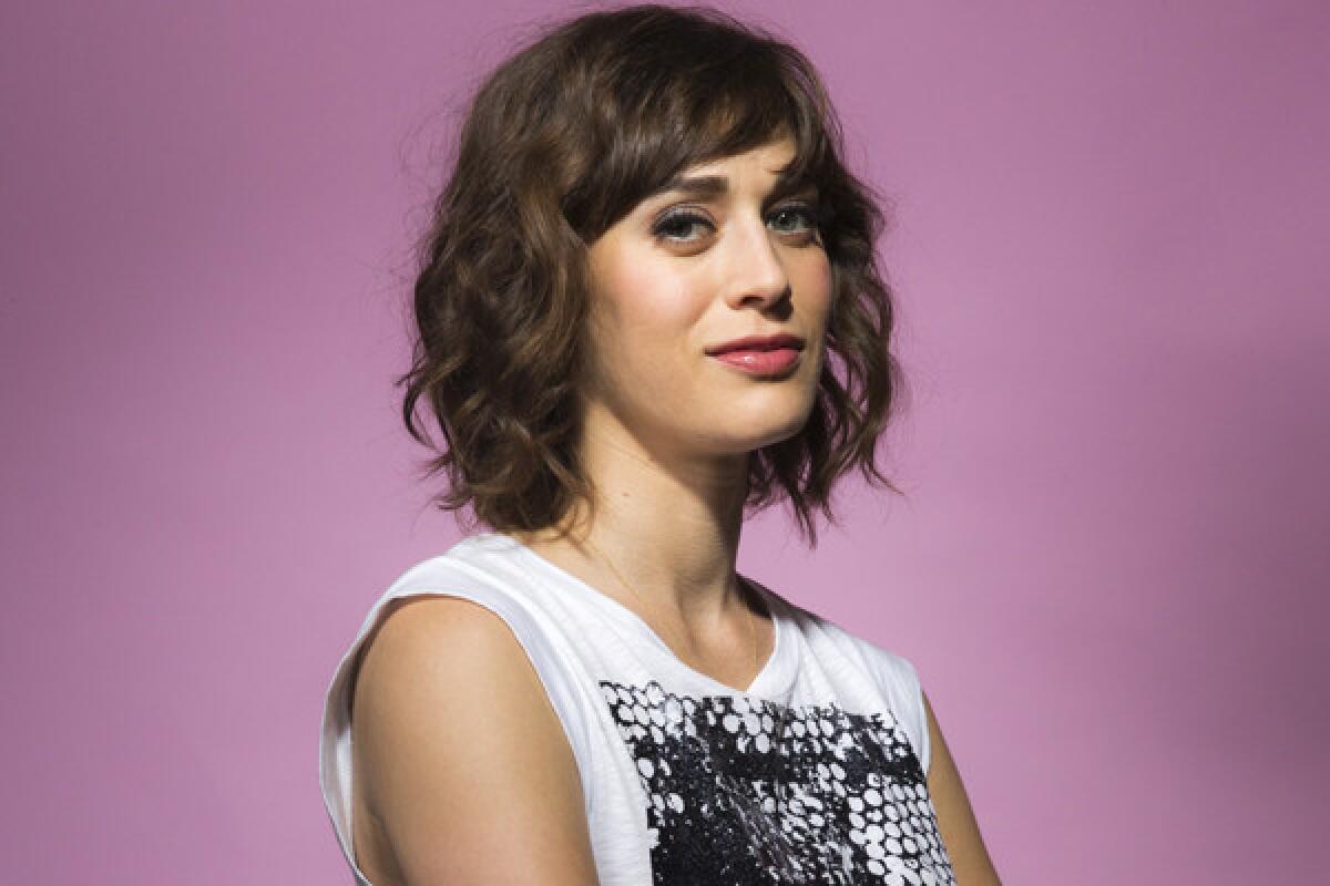 Lizzy Caplan Considers The Naked Vulnerability Of Masters Of Sex Los Angeles Times