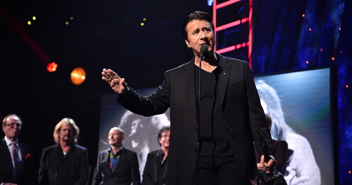 Steve Perry on covering Journey's 'Faithfully' with Willie Nelson: 'You'd be silly not to drop in with him'