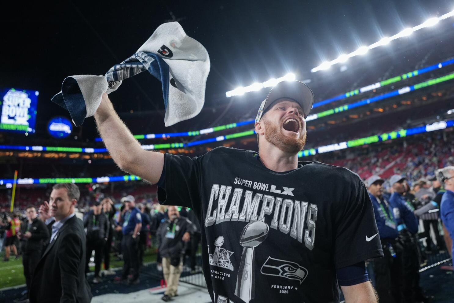 Seahawks conquistan el Super Bowl gracias a su impenetrable defensa, vencen a Patriots - Los Angeles Times