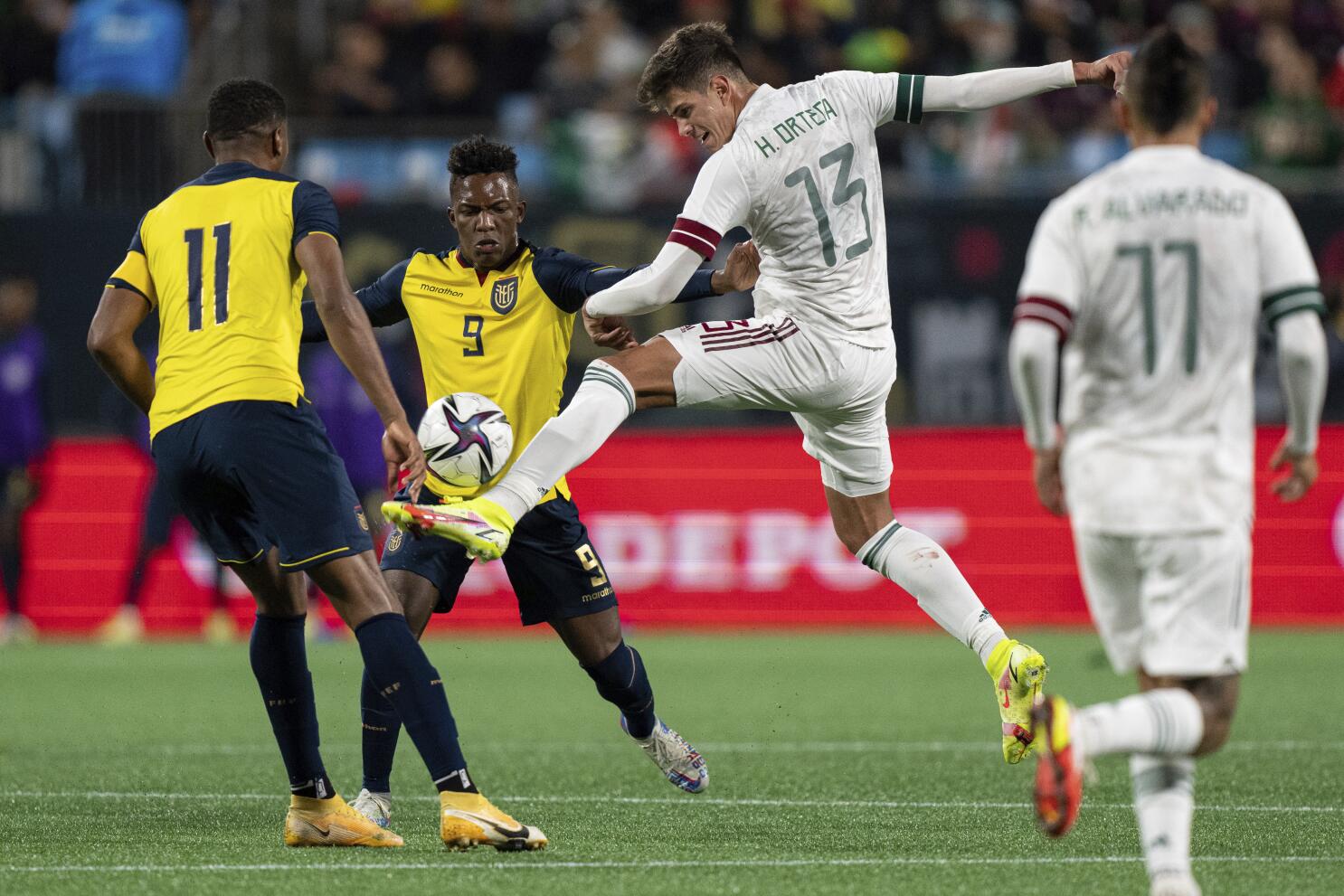 Pierde México con Ecuador en juego amistoso - Los Angeles Times