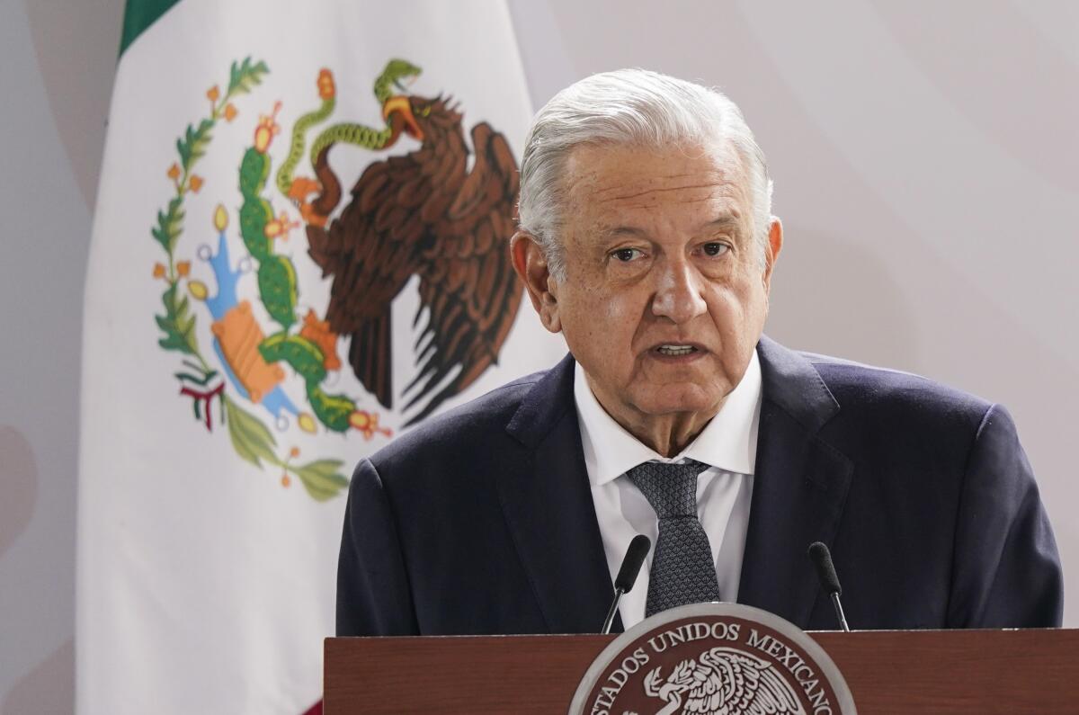  López Obrador, anunció el viernes que se investigará a todos los funcionarios del estado 
