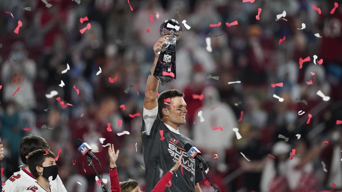 Tom Brady dazzles on way to 5th Super Bowl title, MVP honors