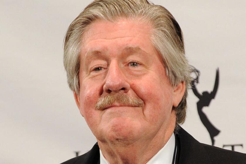 Edward Herrman -- best known as Richard Gilmore on "Gilmore Girls" -- dies Wednesday, Dec. 31, TMZ reports. He had been battling brain cancer and was taken off his respirator when chemotherapy did not improve his condition. He was 71.