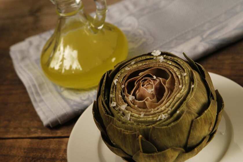 Artichokes with bay leaves and lime. Recipe