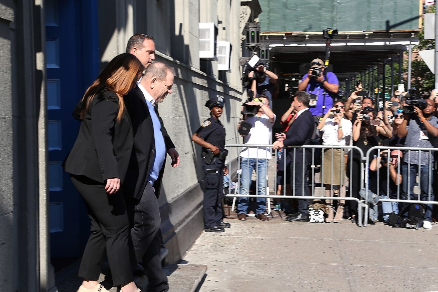 Harvey Weinstein surrenders to NYPD