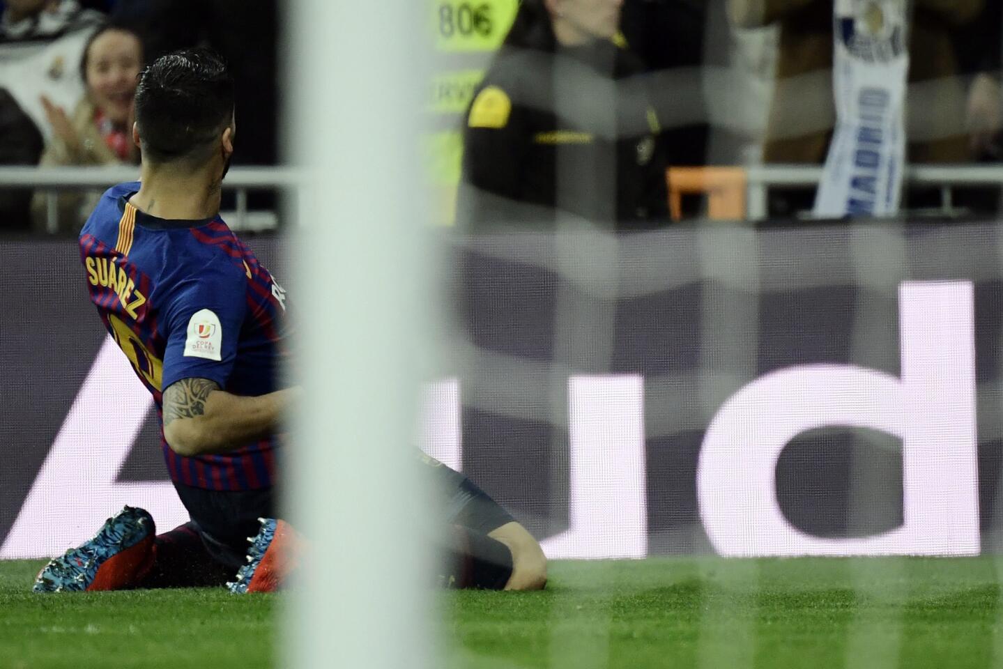 Barcelona's Uruguayan forward Luis Suarez celebrates his goal during the Spanish Copa del Rey (King's Cup) semi-final second leg football match between Real Madrid and Barcelona at the Santiago Bernabeu stadium in Madrid on February 27, 2019. (Photo by JAVIER SORIANO / AFP)JAVIER SORIANO/AFP/Getty Images ** OUTS - ELSENT, FPG, CM - OUTS * NM, PH, VA if sourced by CT, LA or MoD **