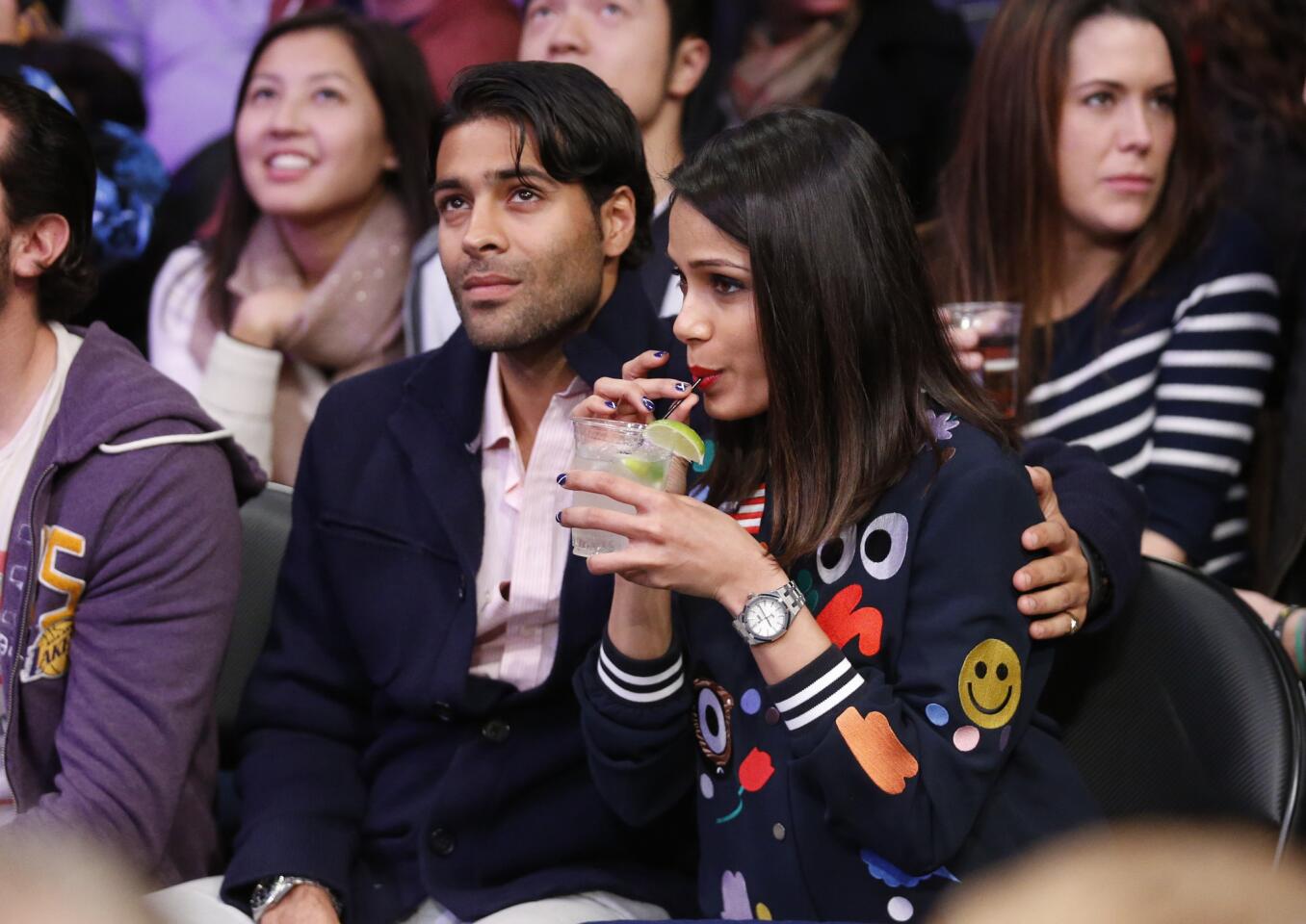 Freida Pinto, Ronnie Bacardi