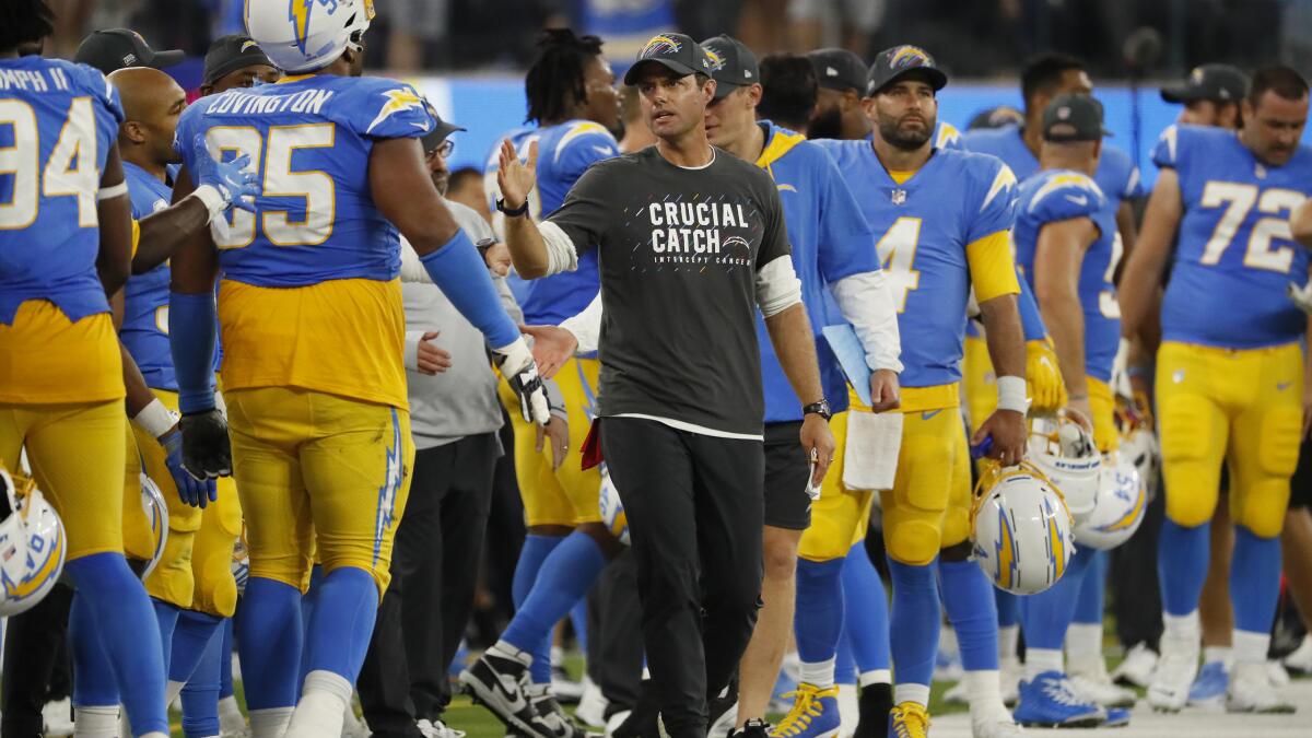 Brandon Staley's fourth-down decision wasn't smart for Chargers - Los  Angeles Times