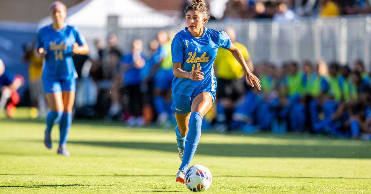 Madelyn Desiano mène la défense acharnée du football n ° 1 de l’UCLA