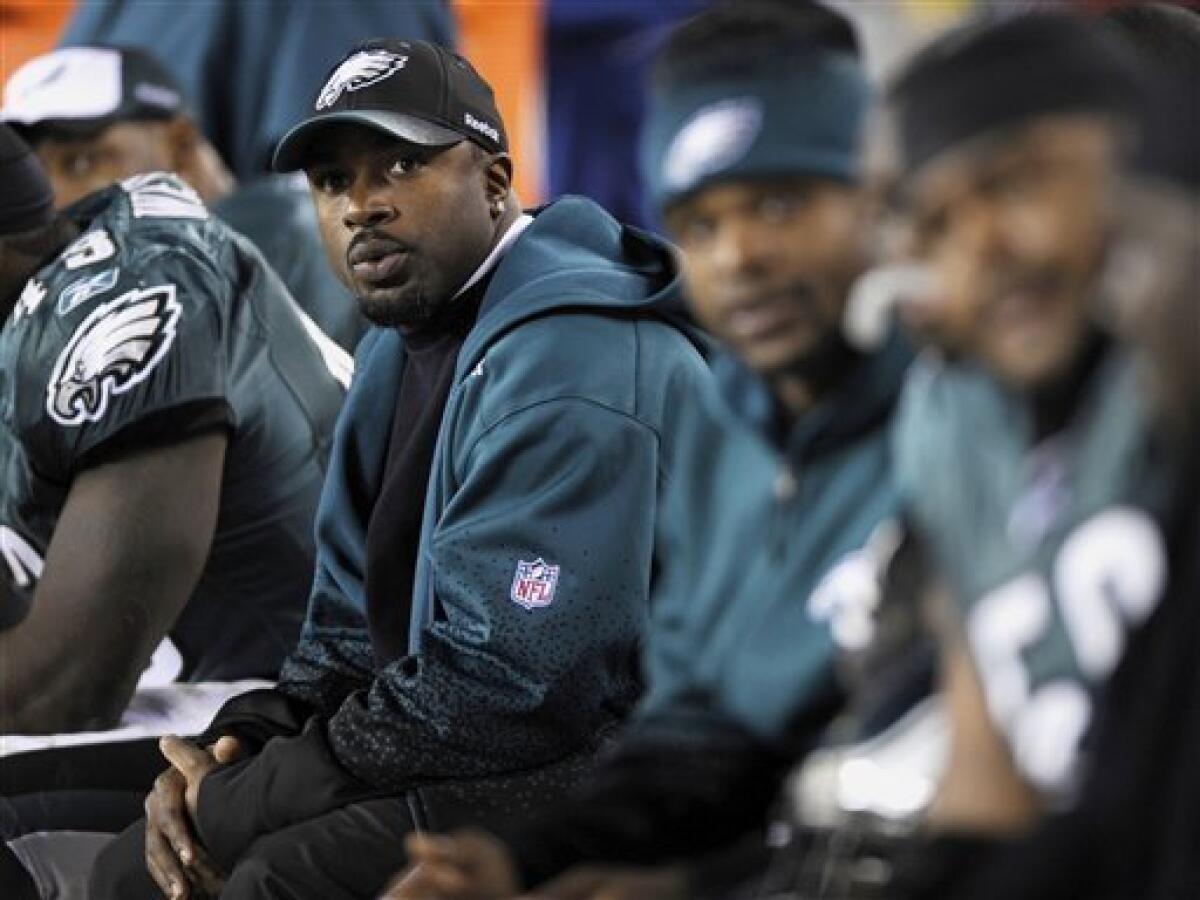 Brian Westbrook Lands New Job: NFL World Reacts - The Spun: What's