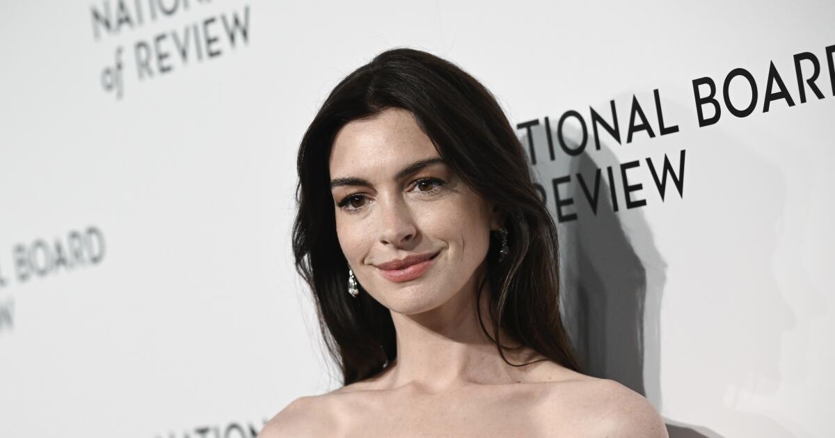 Casting directors from Anne Hathaway films deny 'gross' chemistry tests during auditions