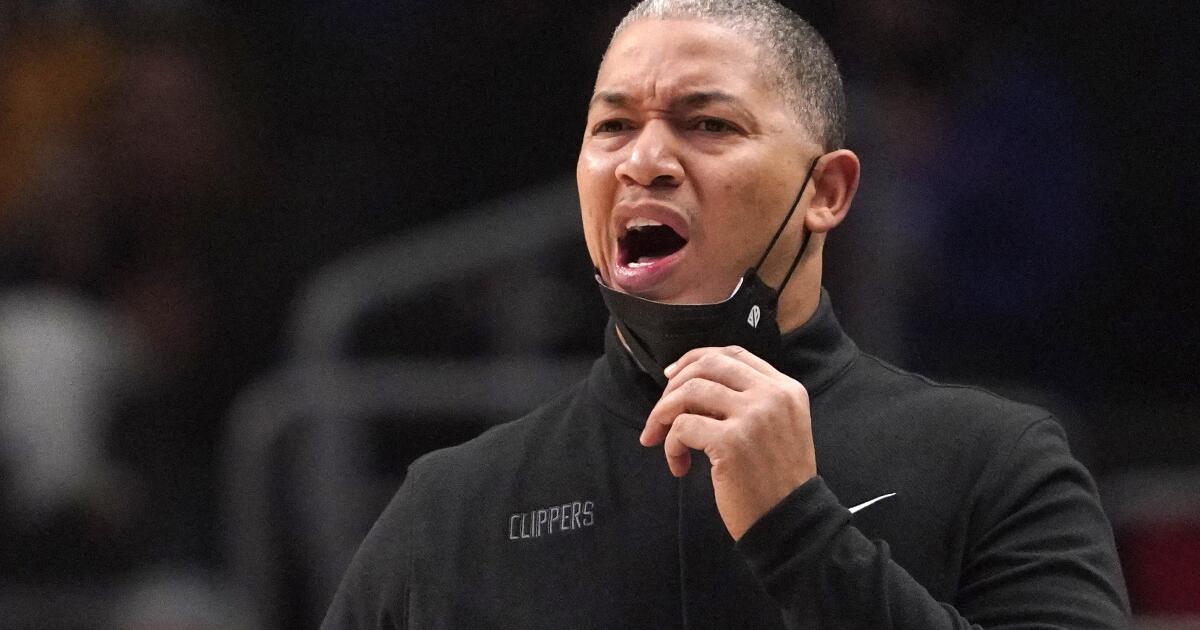 When tyronn lue delivered a stern message, the clippers responded
