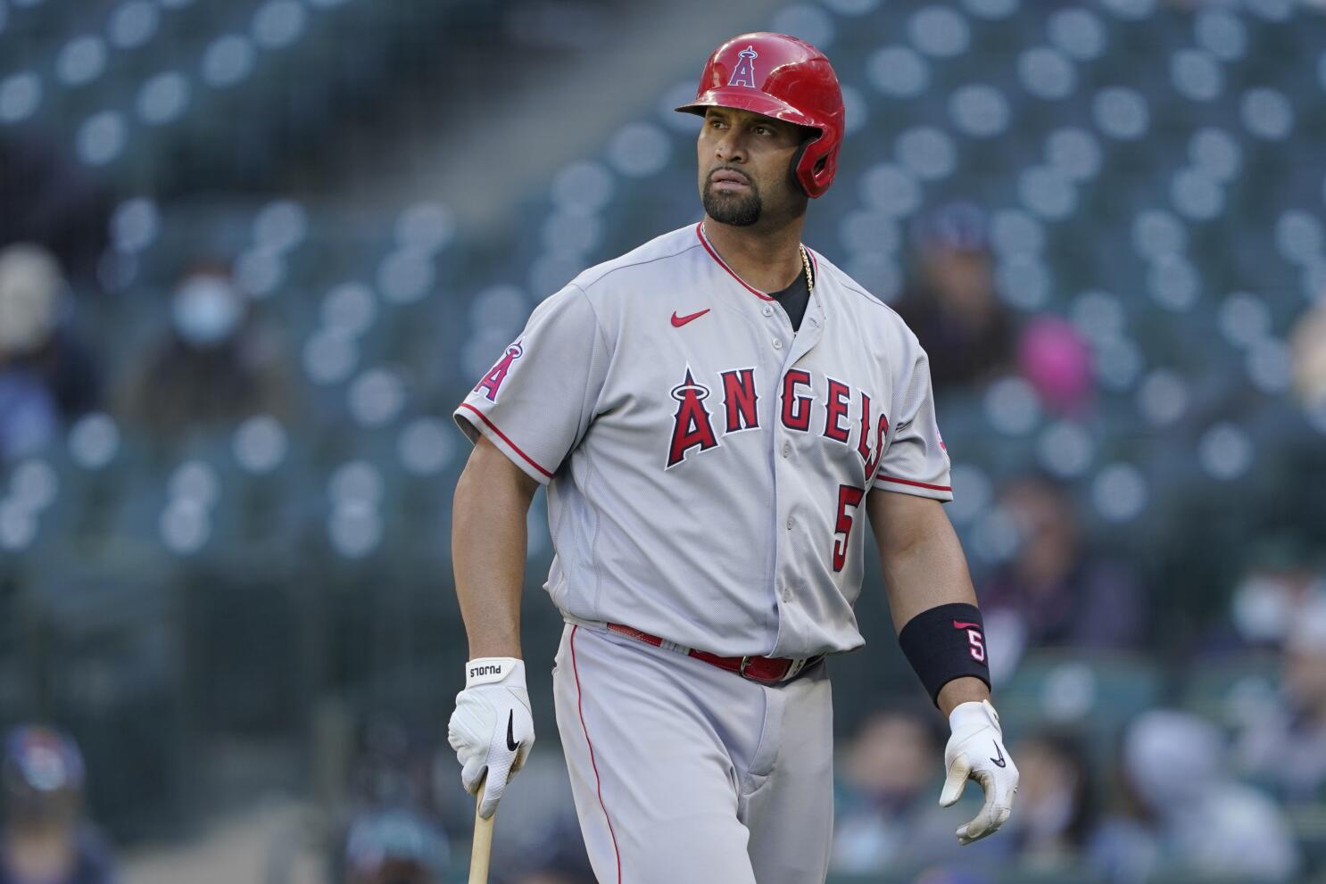 Albert Pujols intends to honor 10-year Angels services contract - Los  Angeles Times