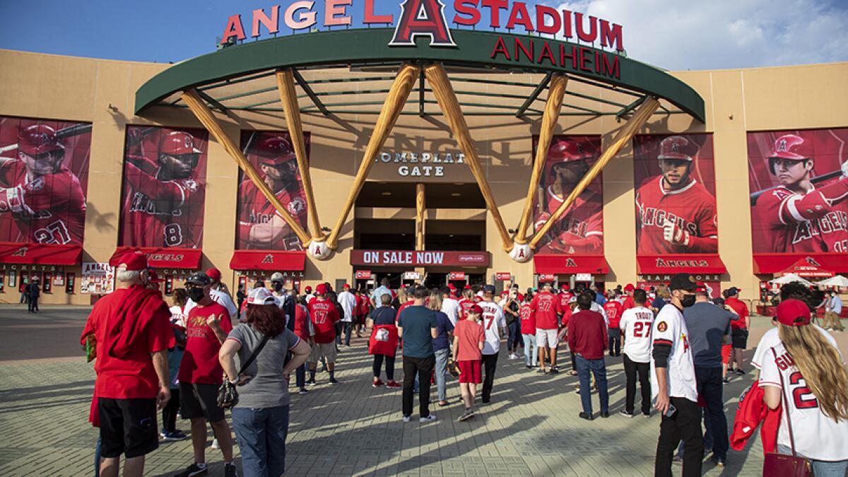 Anaheim council voids sale of Angel Stadium amid scandal