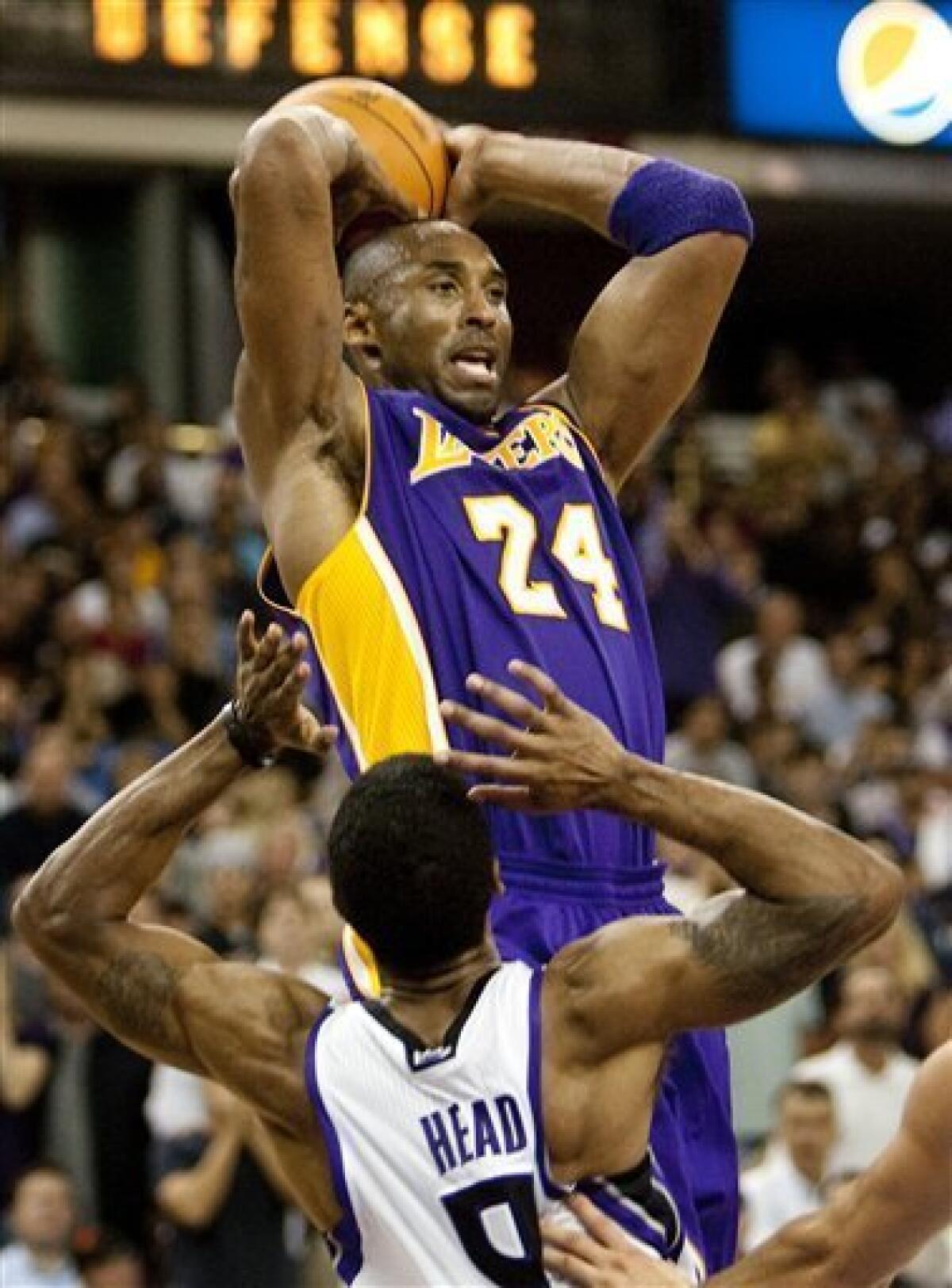 Kobe Bryant's memorable moments against the Sacramento Kings