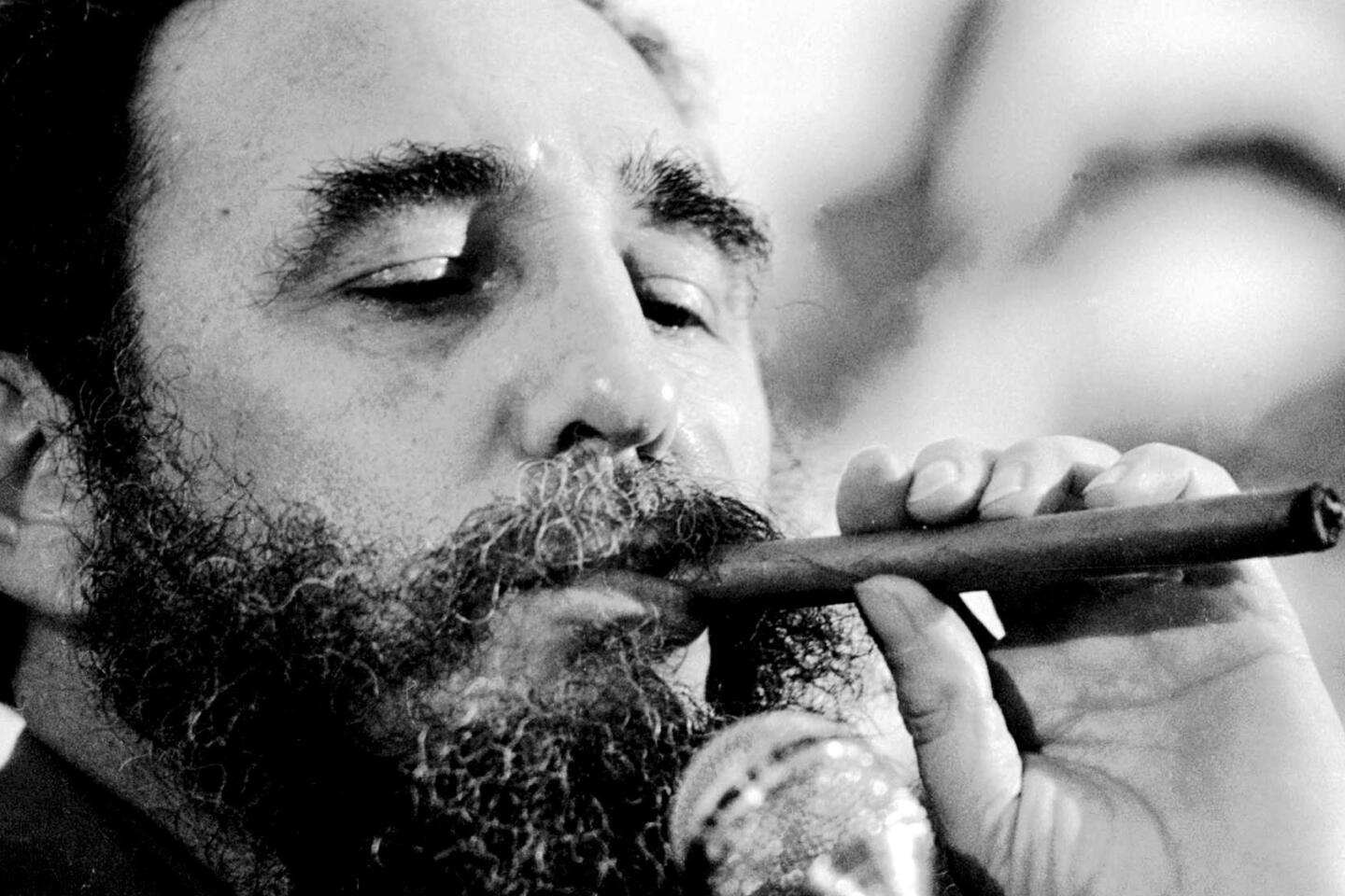 Fidel Castro  Biography, Cause of Death, Brother, & Facts