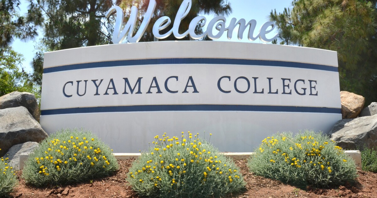 Grossmont-Cuyamaca college district offering online classes for homebound students