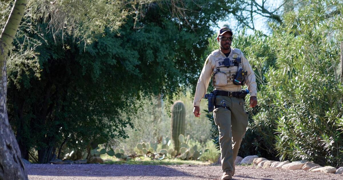 Experts op het gebied van kunstmatige intelligentie proberen aanwijzingen te vinden in het losgeldbriefje van Nancy Guthrie