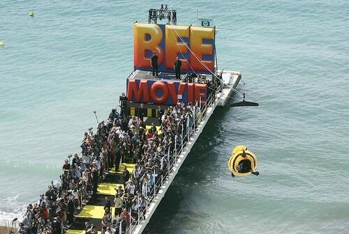 Cannes - Bee Movie - Stunt