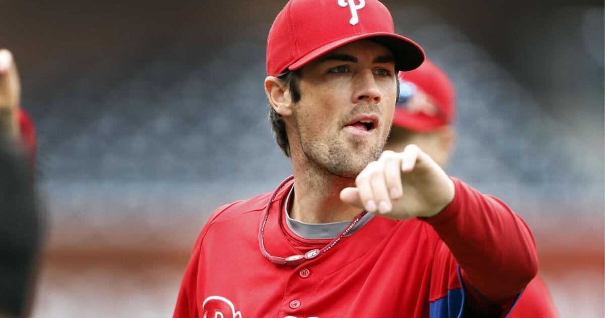Cole Hamels thrilled to give it one more try at home with Padres - The San  Diego Union-Tribune