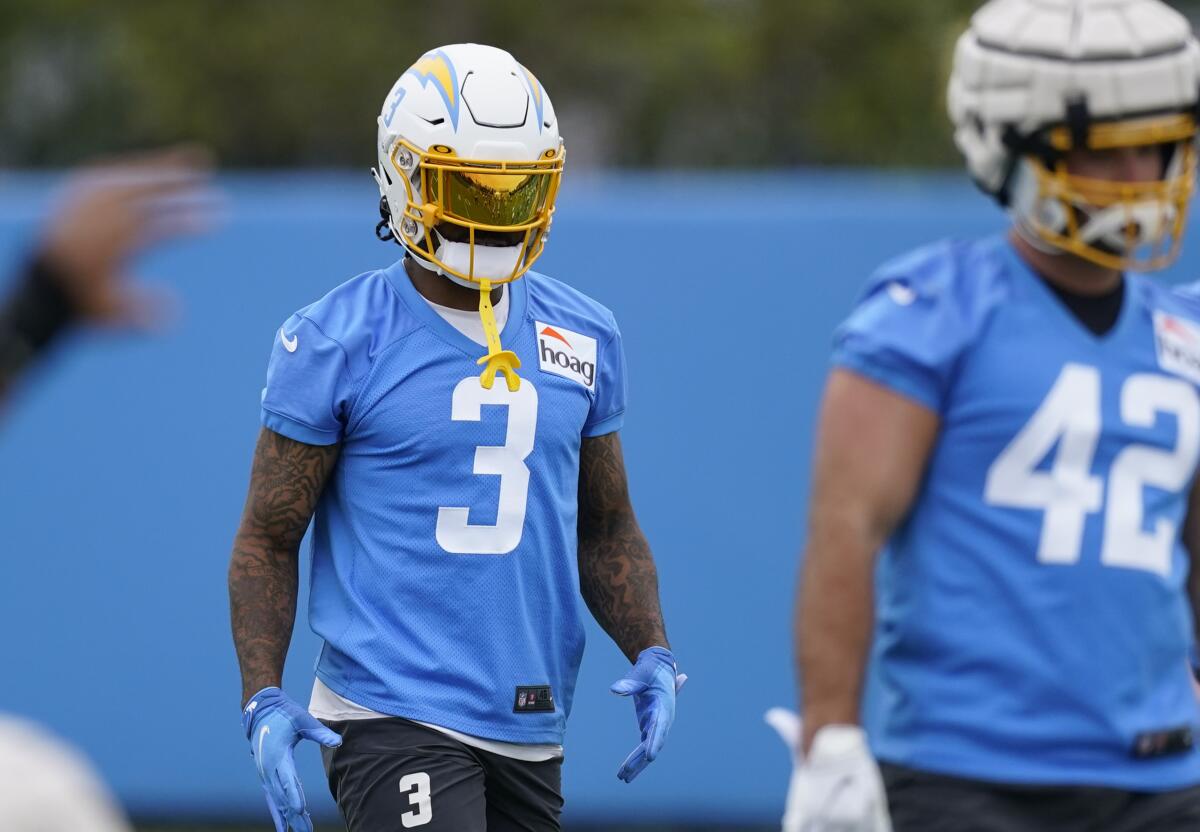  Chargers safety Derwin James Jr. (3) participates in drills during a practice.