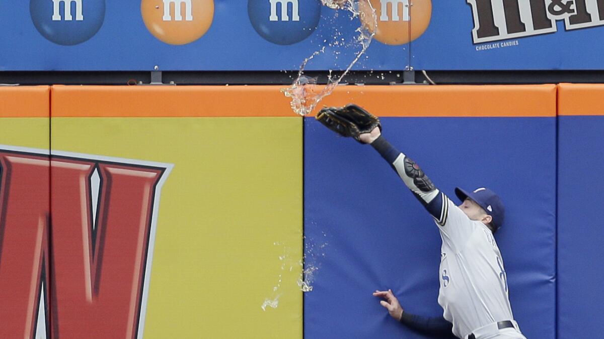 Morning Briefing: Ryan Braun catches a beer in wacky start to Brewers-Mets  game - Los Angeles Times