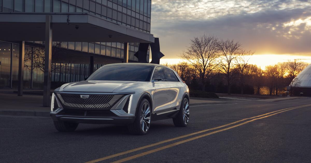2025 Cadillac Optiq, 3-Row Electric Crossover Sizes Compared