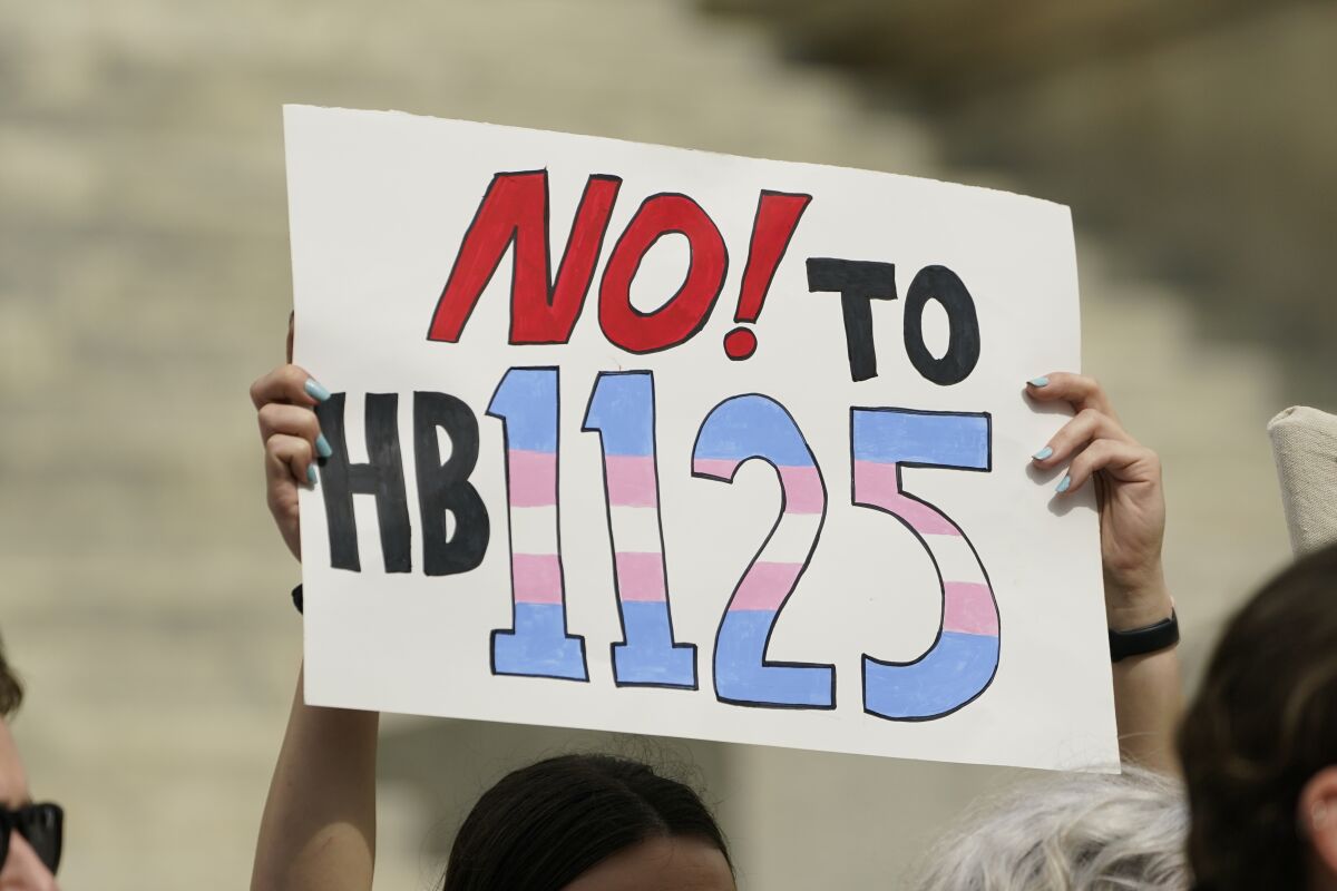 Mississippi Bans Trans Youth From Seeking Gender-Affirming Care (huffpost.com)