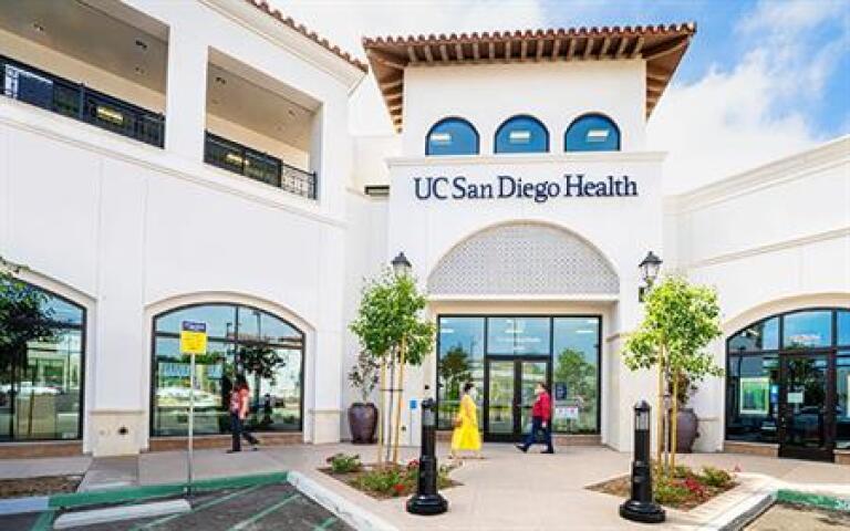 dating at uc san diego health
