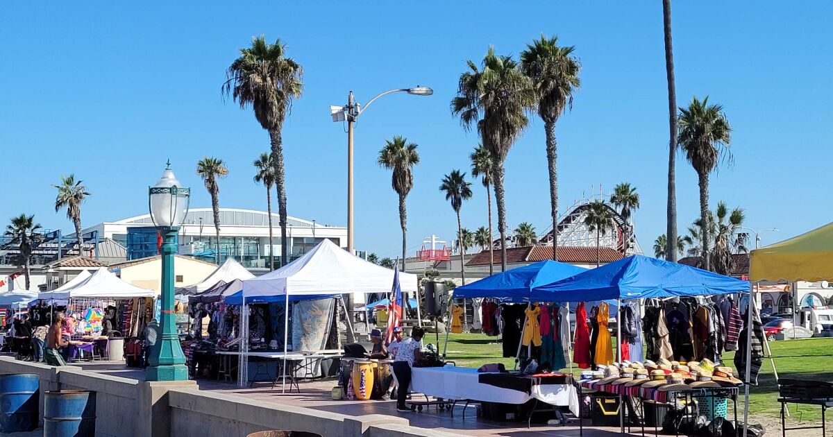 San Diego étend la répression des vendeurs de rue aux plages et à la zone côtière avec un nouveau vote du conseil