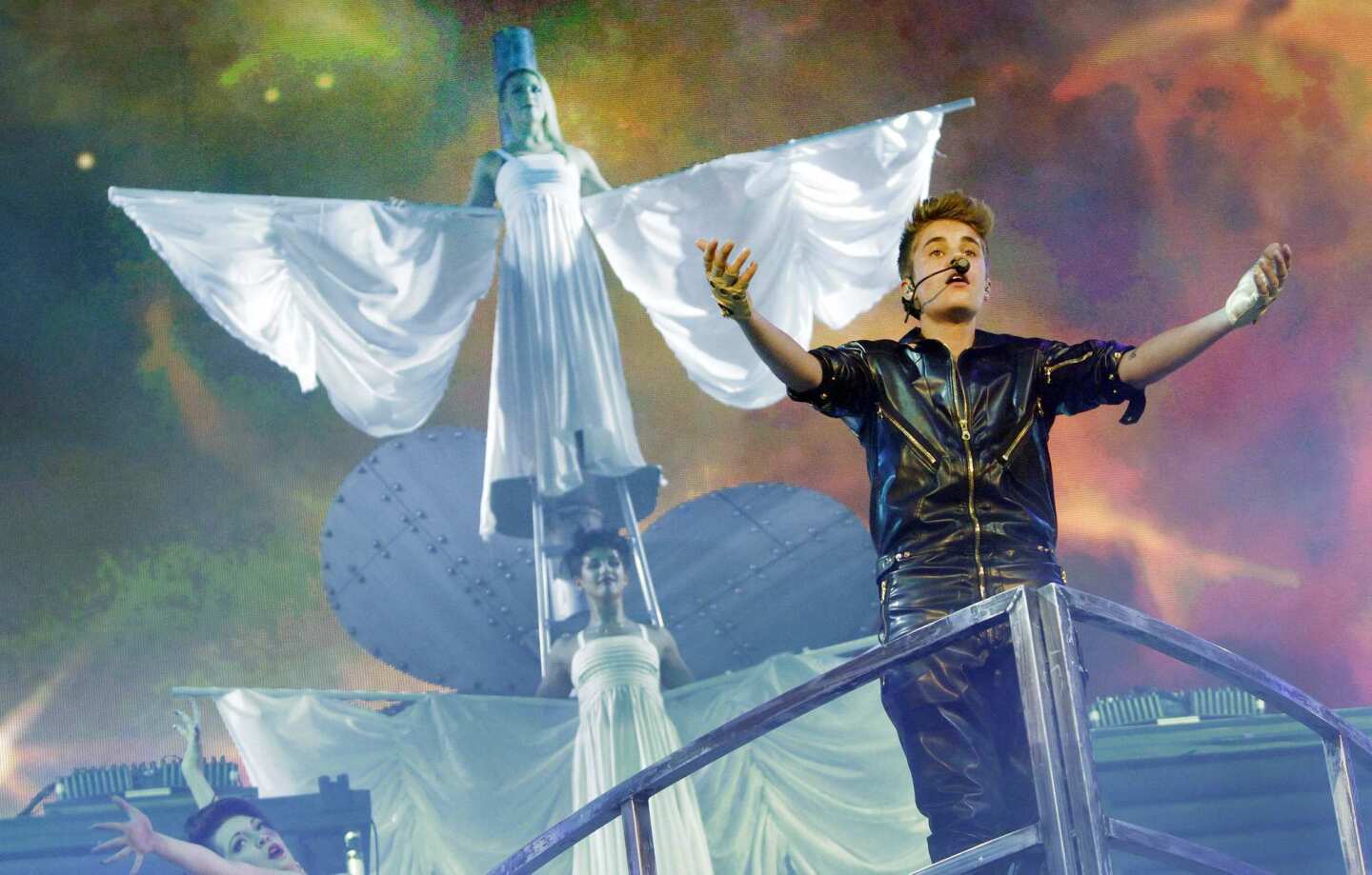 Justin Bieber Ponders Being a Circus Master for Halloween