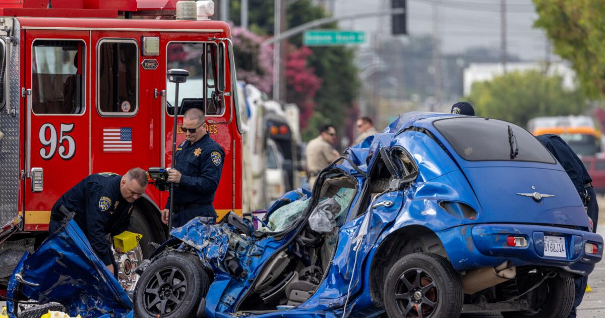 2 killed when speeding car crashes into firetruck near West Compton