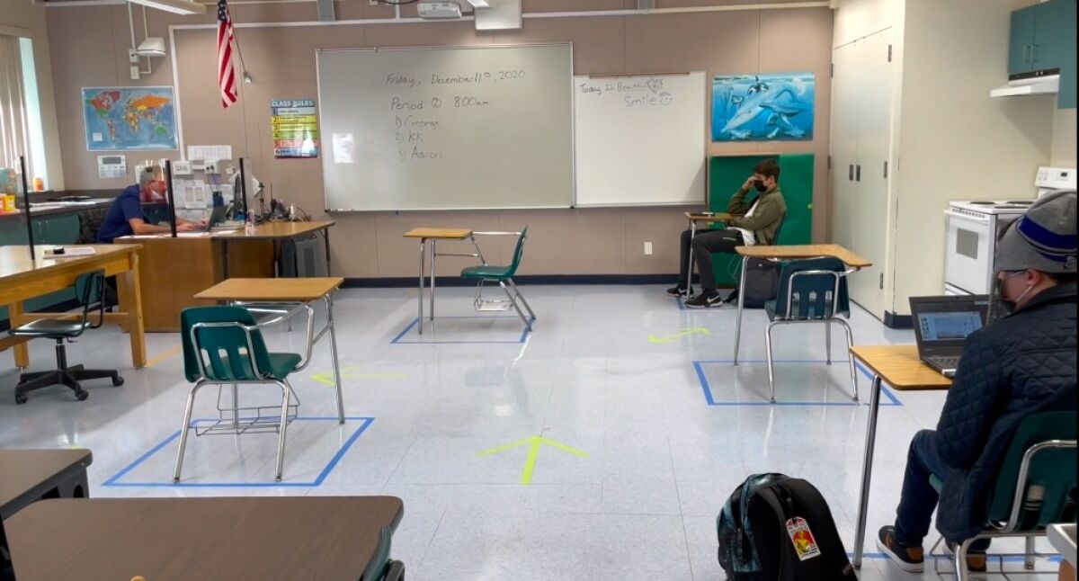 A La Costa Canyon classroom.