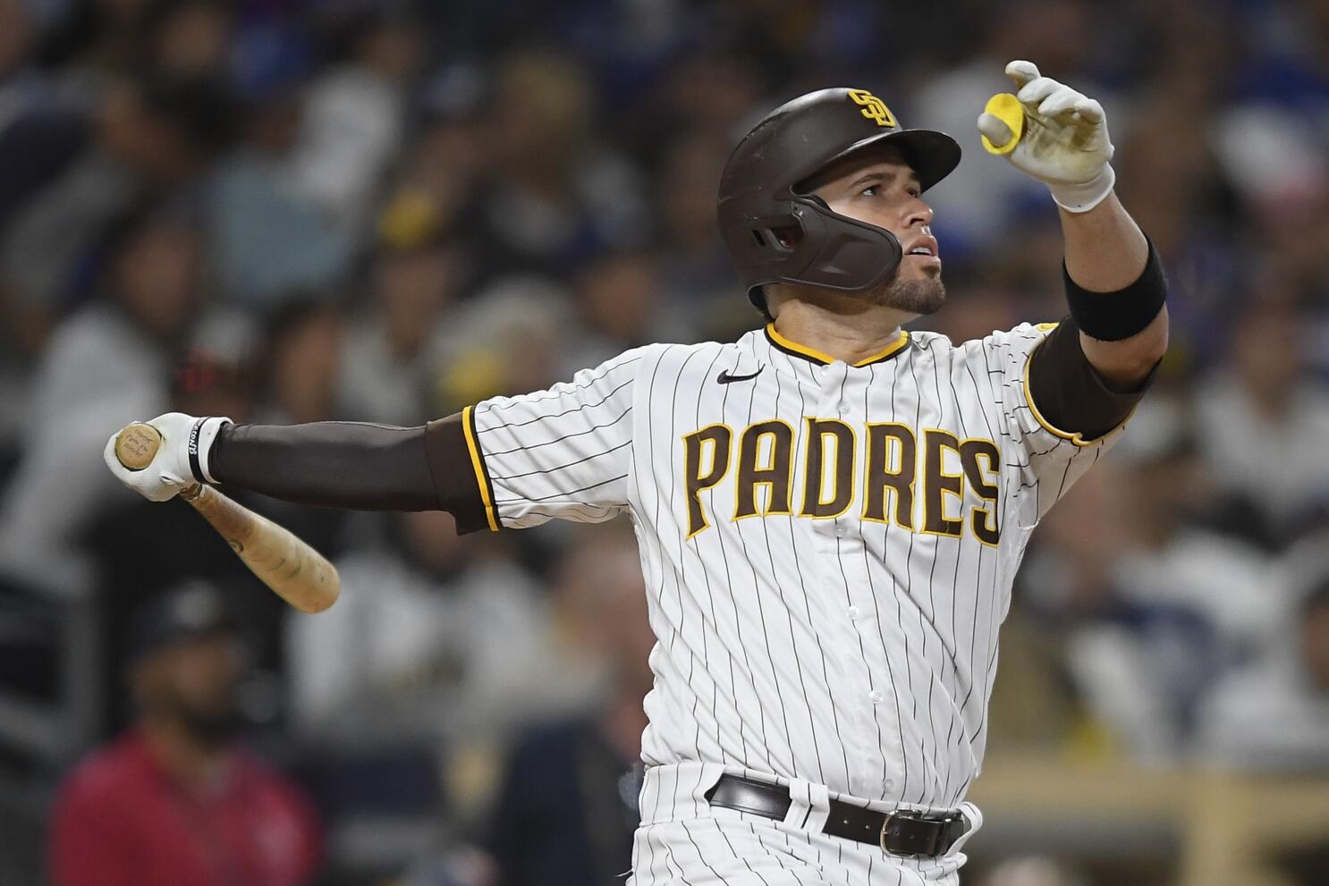 San Diego Padres beat LA Dodgers 4-3