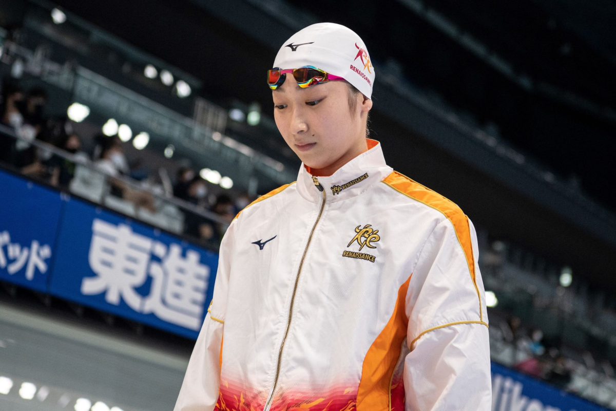 Japan's Rikako Ikee arrives to compete in the women's 50-meter freestyle semifinals.
