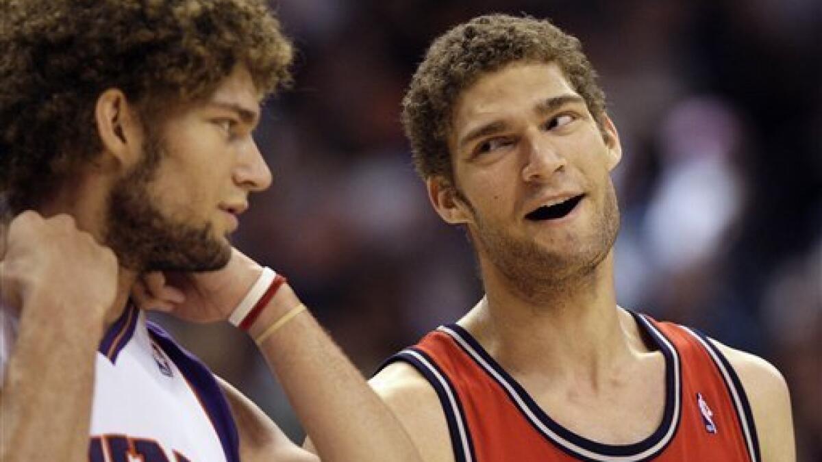 NJ Nets' Brook Lopez wins matchup with twin brother Robin in 118
