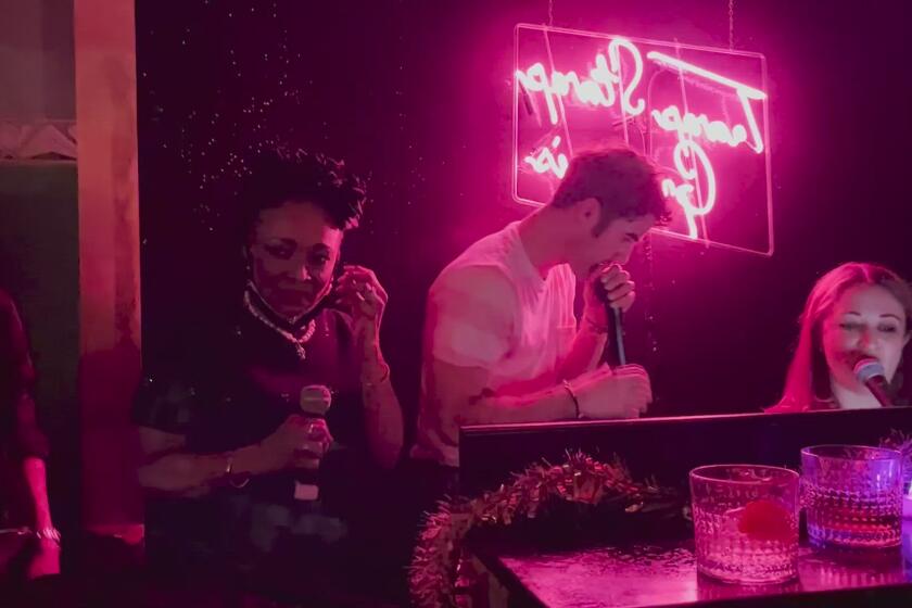 Siedah Garrett and Darren Criss perform "Man in the Mirror"