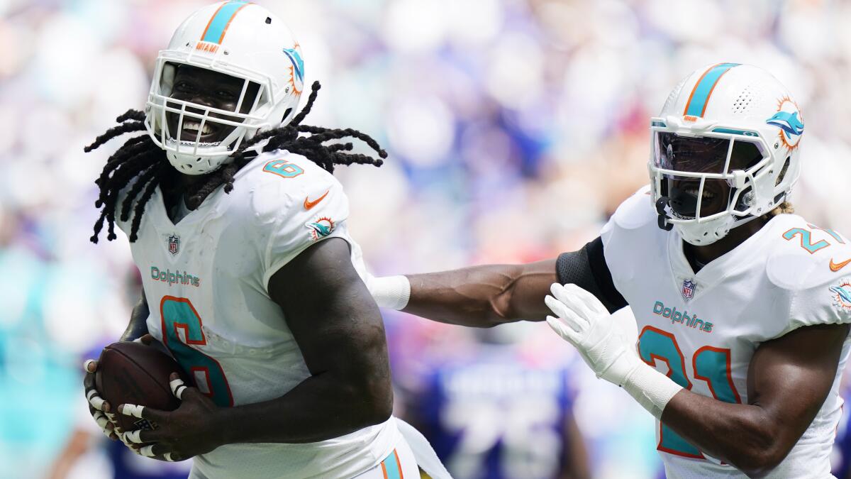 Bills lose wild game to Dolphins 21-19 in oppressive heat