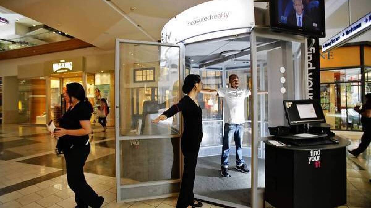 Virtual fitting rooms changing the clothes shopping experience - Los  Angeles Times