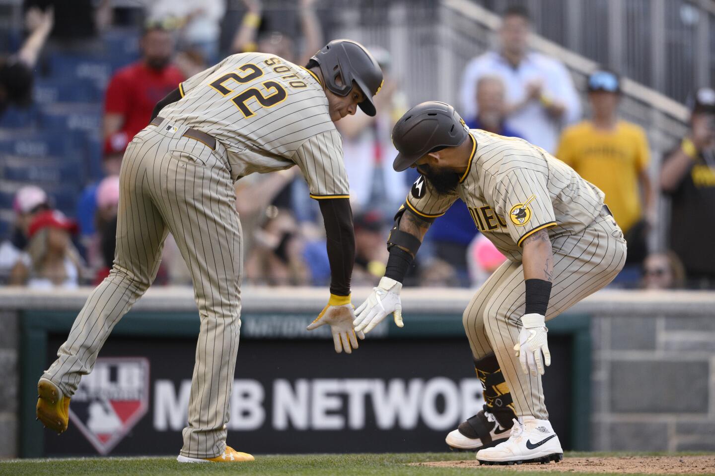 Two ejected as Padres drop frustrating game to Marlins - The San Diego  Union-Tribune