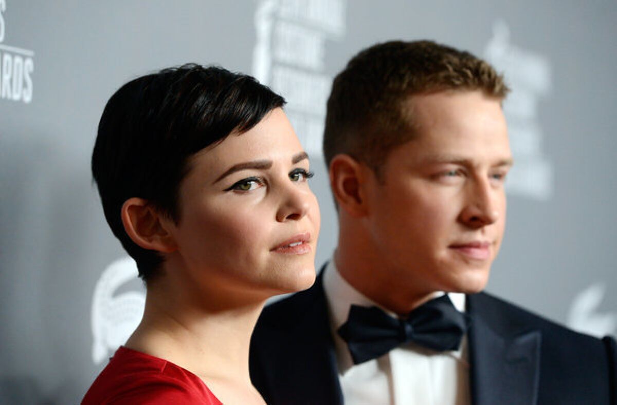 "Once Upon a Time" stars Ginnifer Goodwin and Josh Dallas are engaged.